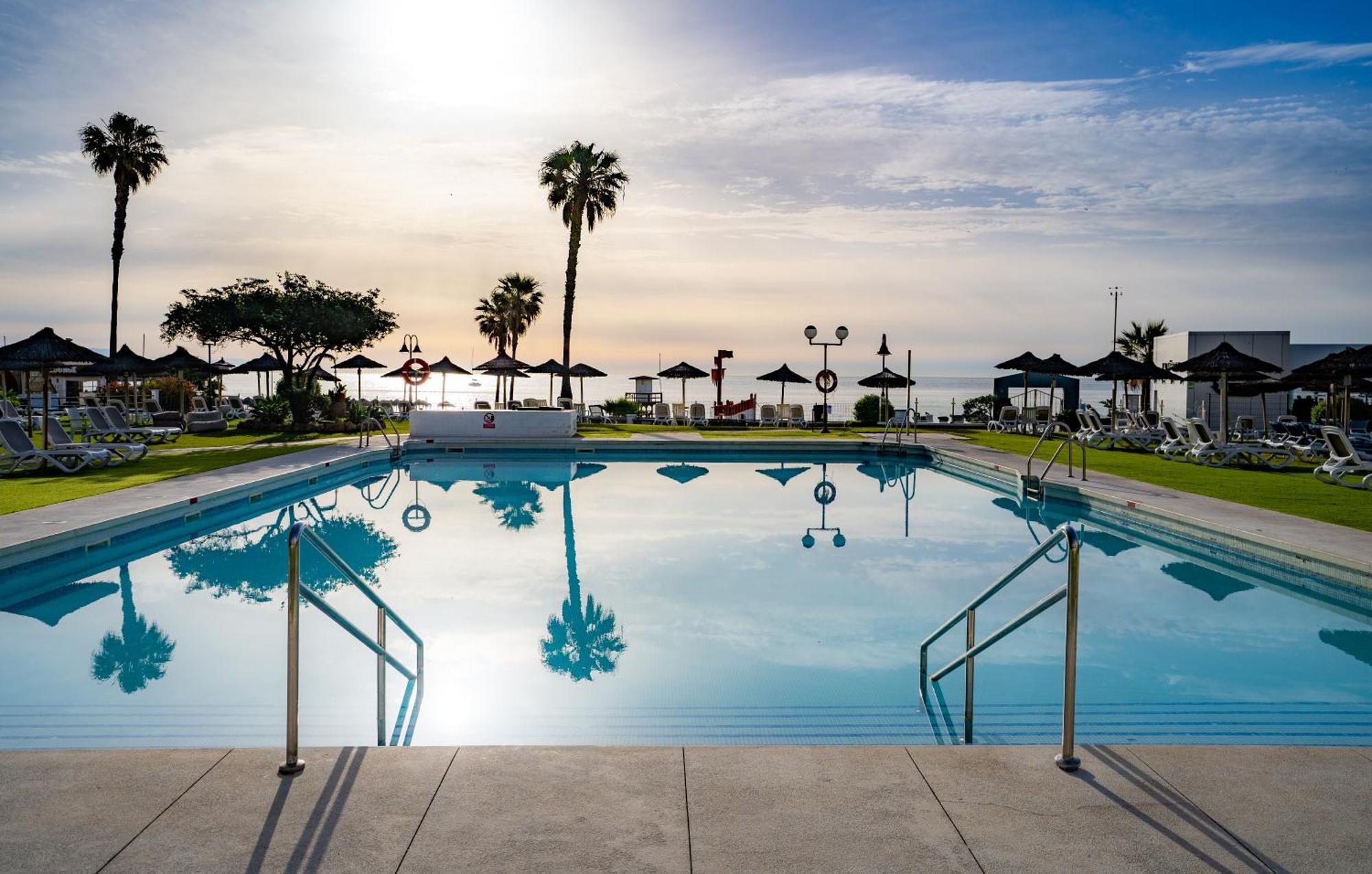 La Barracuda Hotel Torremolinos Bagian luar foto